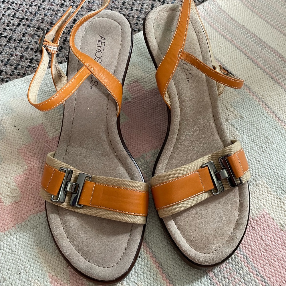 Strappy orange Aerosoles wedge sandals